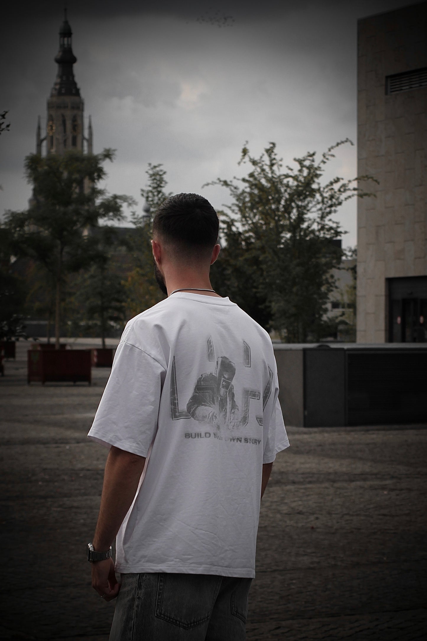 Oversized T-Shirt White & Grey