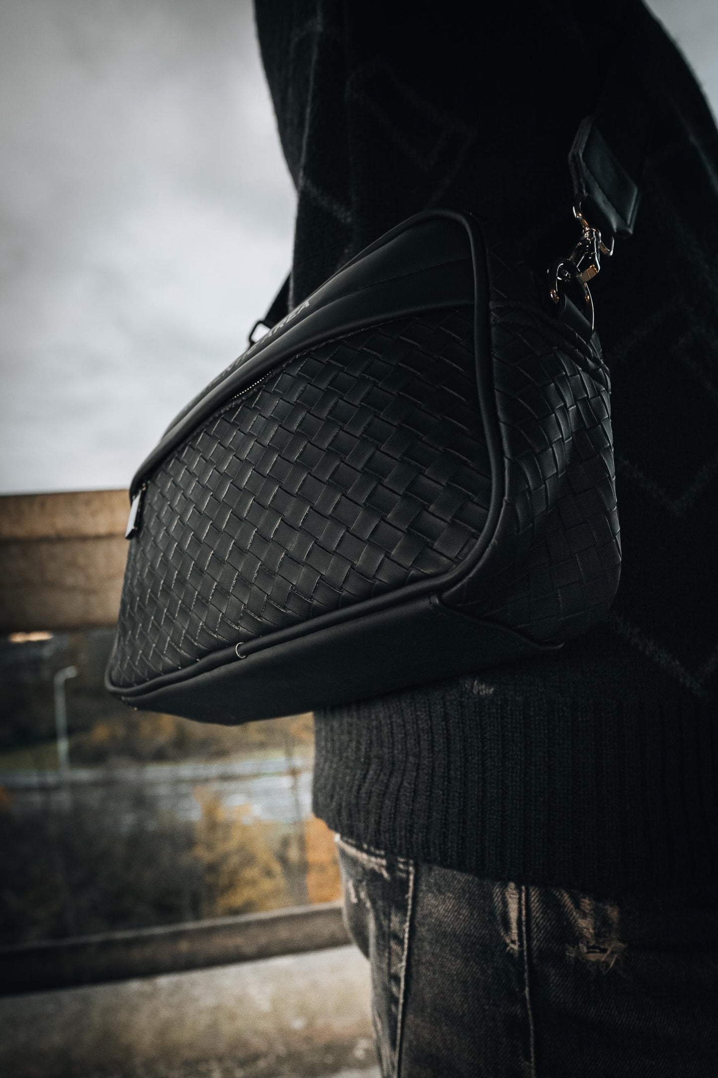 Structured Messenger Bag Black